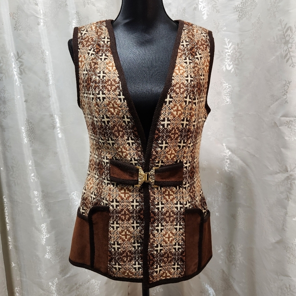 Welsh Sweater Vest GWYDIR GARMENTS Trefriw Woolen Mills Woven Wool VTG (sz16) - Picture 15 of 15